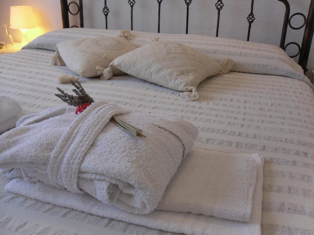 B&B Fragus E Saboris De Sardigna Sadali Værelse billede